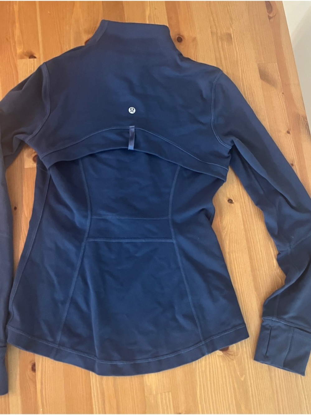 Lululemon Define blue jacket size 6 - Picture 3 of 3